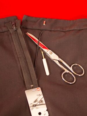 Changement-fermeture-eclair-petit-modele-40-DH.jpg Changement fermeture eclair petit modele