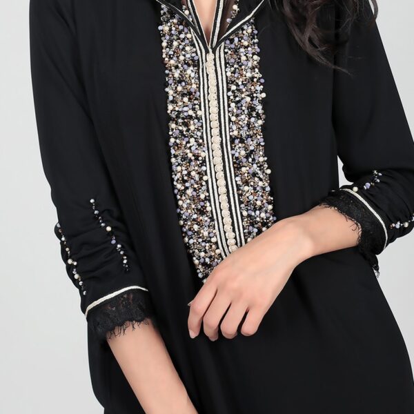 Djellaba avec perles