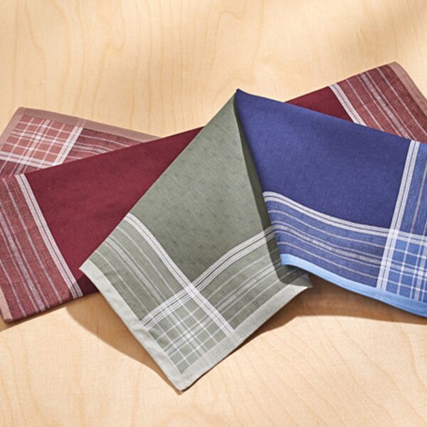 Mouchoir-en-tissu-10-DH.jpg Mouchoir en tissu