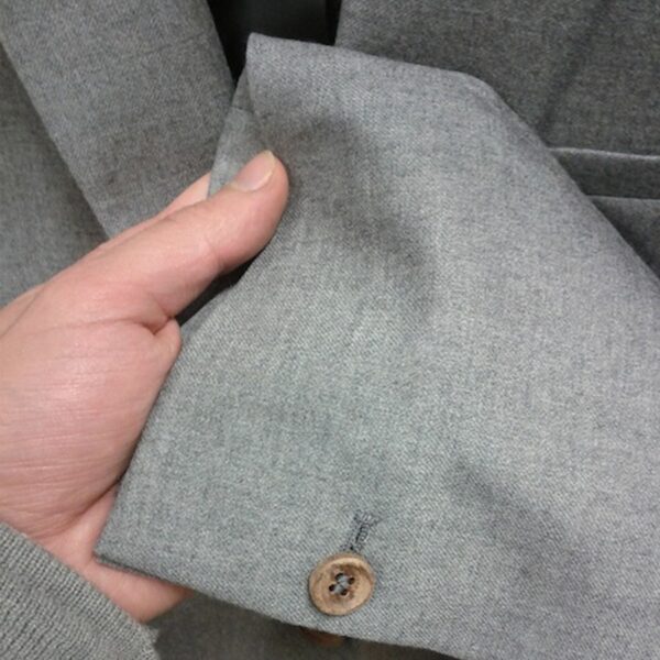 Raccourcissement-des-manches-35-DH.jpg Raccourcissement des manches